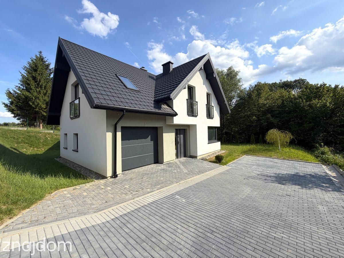 Dom, RZESZÓW