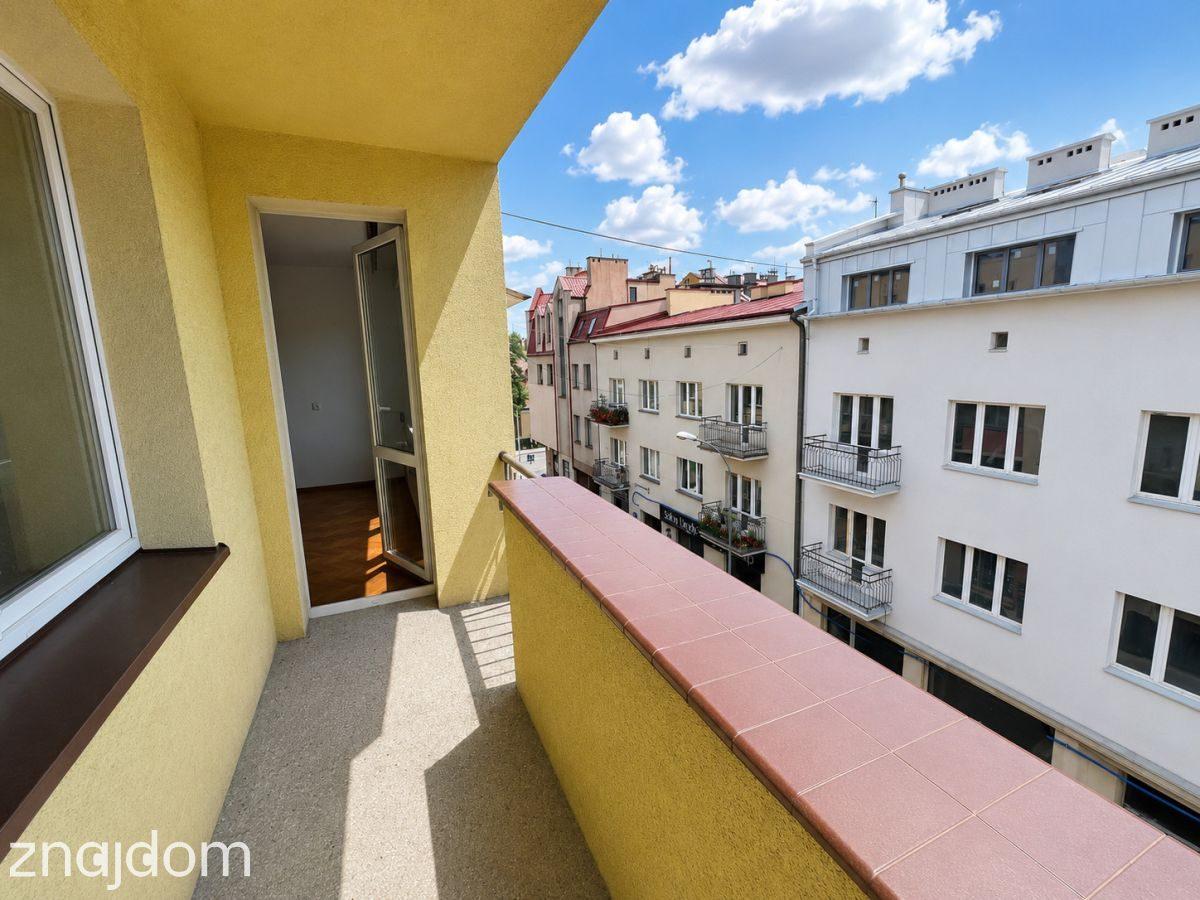 3 pokoje w centrum -50 m od Rynku - zdjęcie 15