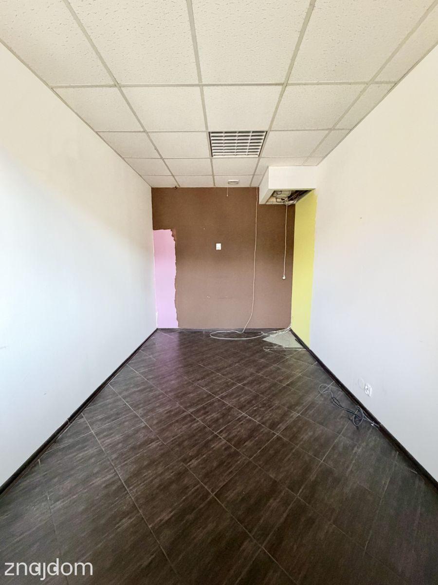 Lokal usługowo-biurowy 120 m² w centrum - zdjęcie 8