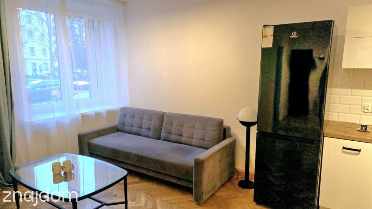 Trzy pokoje w samym centrum - zdjęcie 5