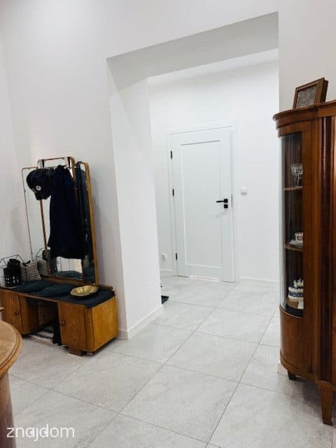 Apartament w kamienicy. Centrum Jarosławia. - zdjęcie 7