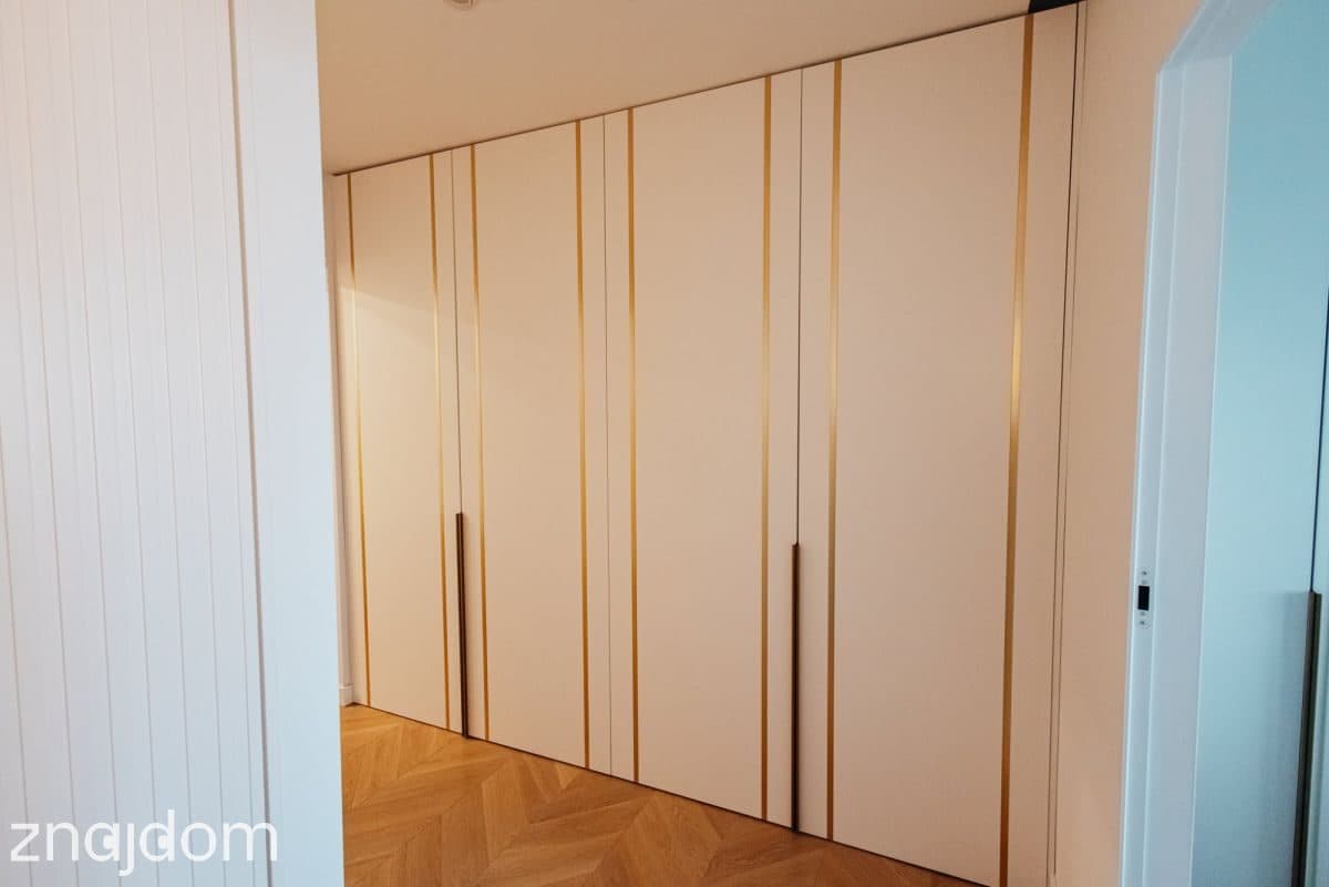 WYJĄTKOWY APARATMENT | 72 M2 + DUŻY TARAS | GARAŻ - zdjęcie 11