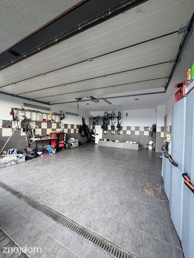 Wyjątkowa Rezydencja z Panoramicznym Widokiem - zdjęcie 8