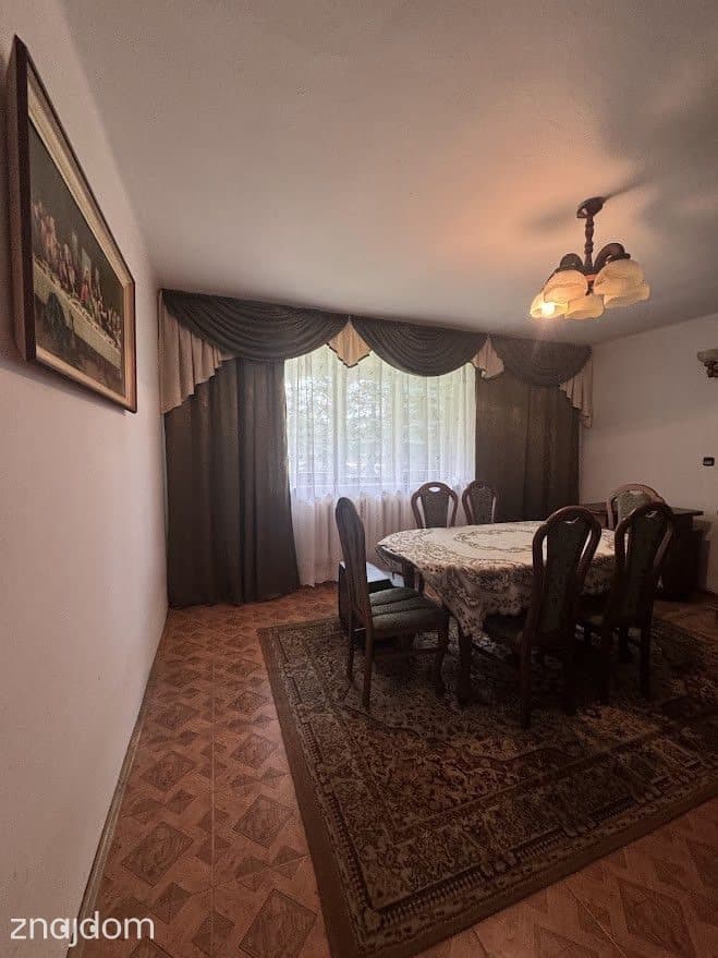 Dom 200 m² z potencjałem na 15 ar działce-Krasne - zdjęcie 3