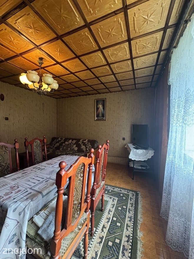 Dom 200 m² z potencjałem na 15 ar działce-Krasne - zdjęcie 6