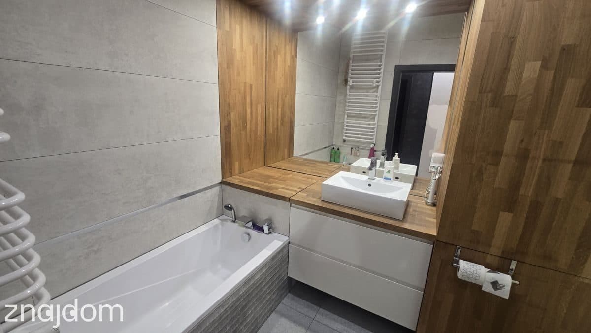 Przepiękne mieszkanie z ogromnym-70m2 tarasemem - zdjęcie 20