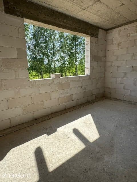 Duża porterówka przy lesie. - zdjęcie 13