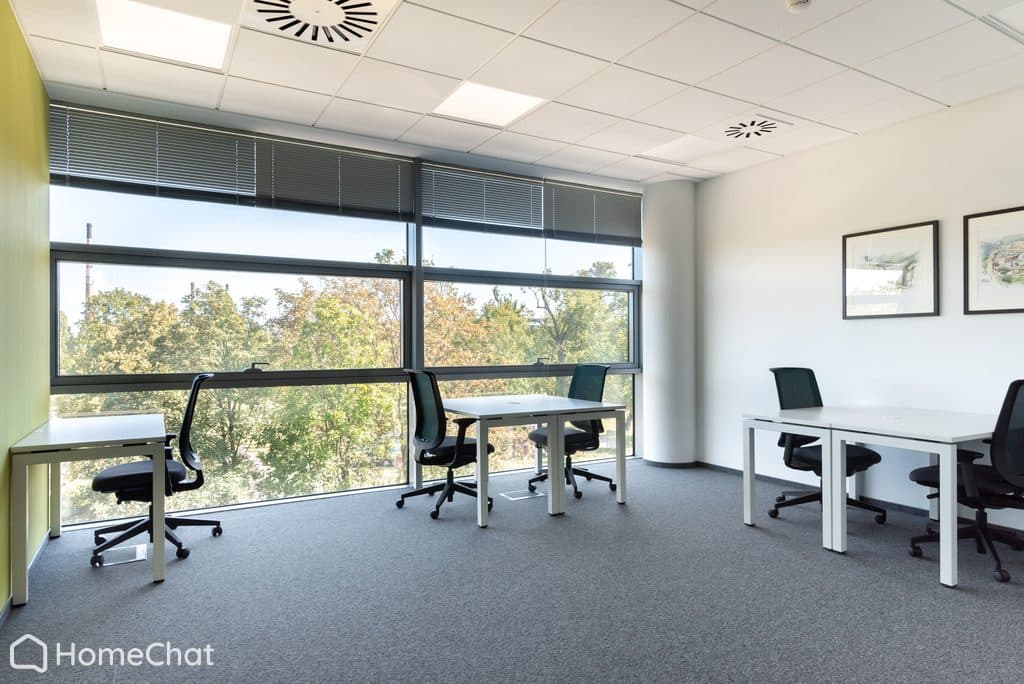 Przestrzeń do pracy dla 3-4 osób w Regus Opera