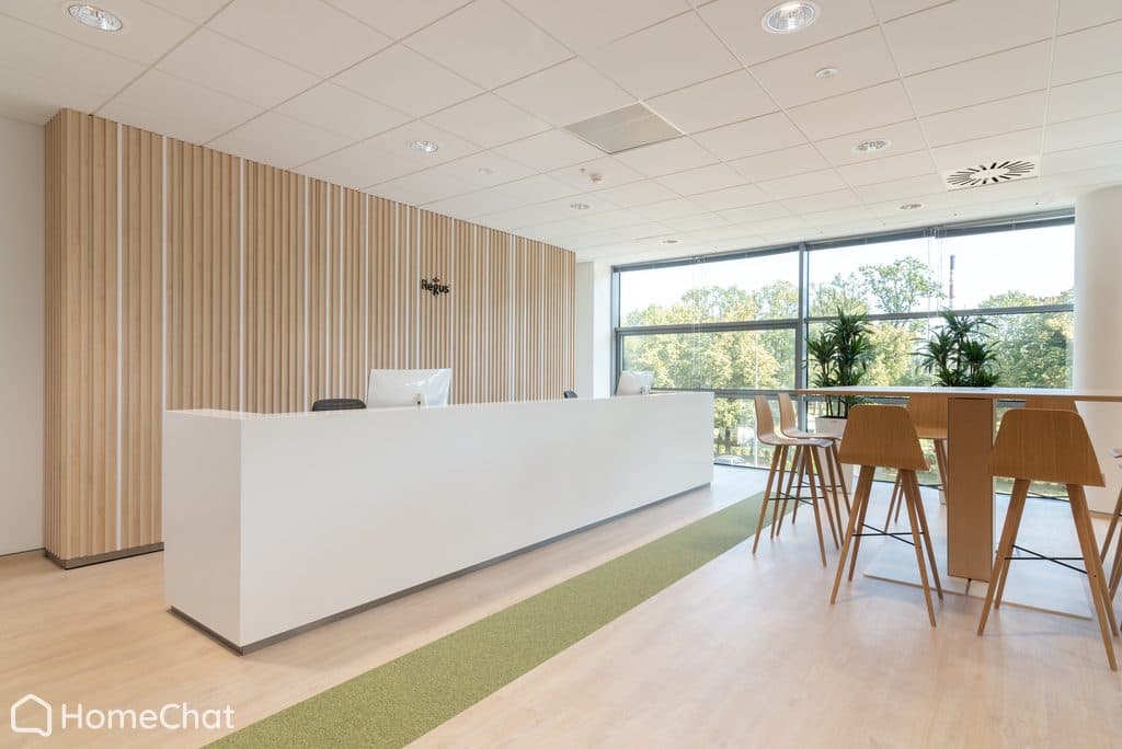 Przestrzeń do pracy dla 3-4 osób w Regus Opera