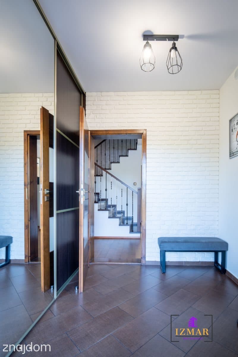 Komfortowy dom 131,6 m² na dużej działce 2567 m² - zdjęcie 9