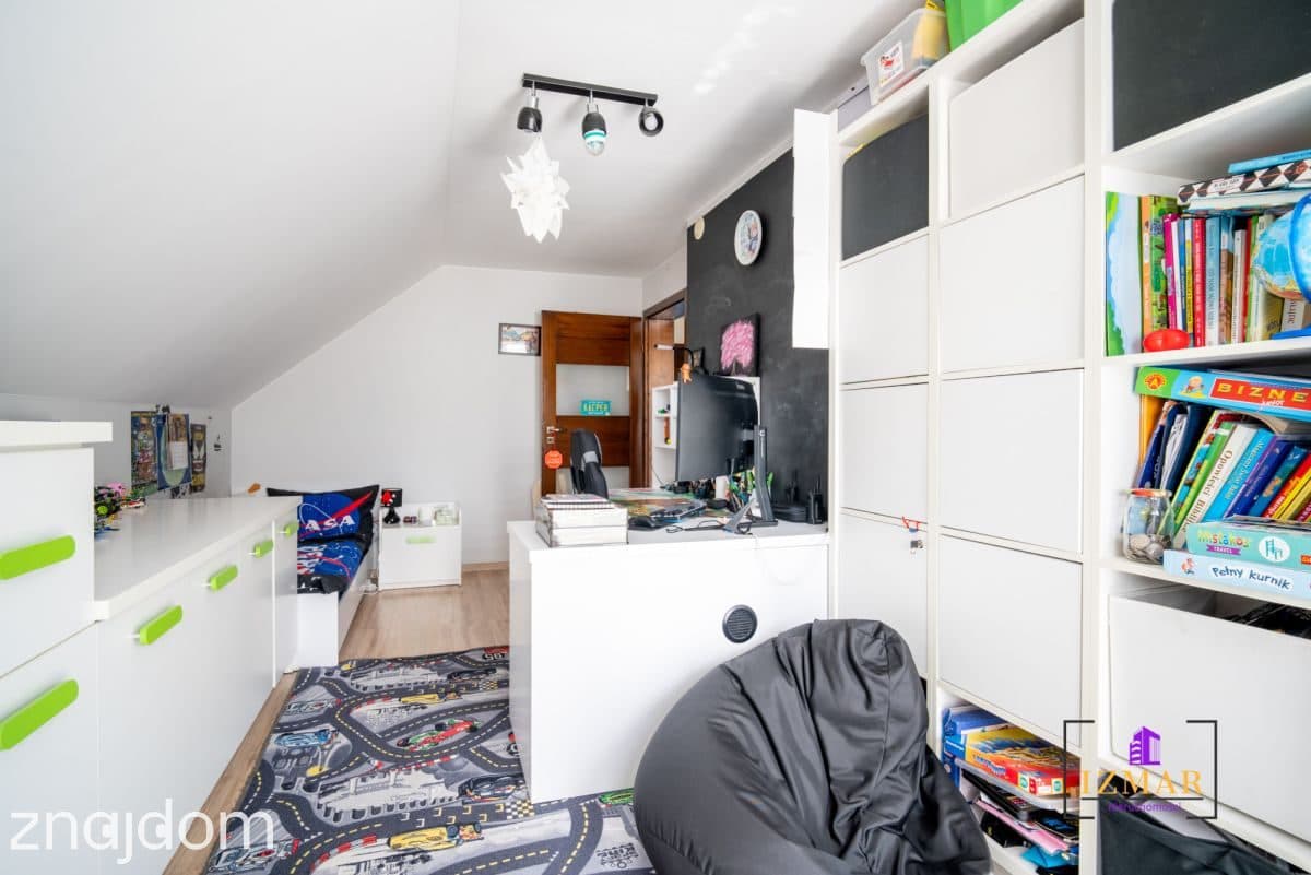 Komfortowy dom 131,6 m² na dużej działce 2567 m² - zdjęcie 19