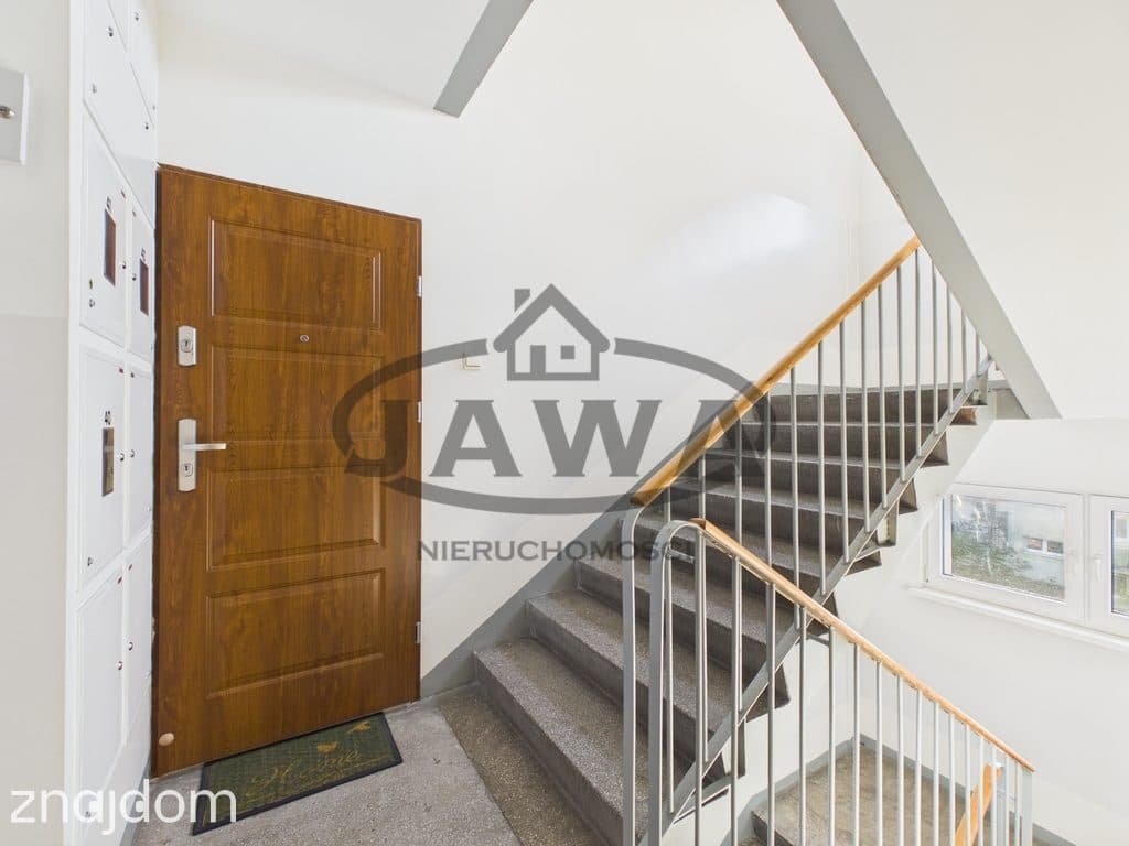 47 m2 do remontu z potencjałem na trzy pokoje | Balkon | Błonie - zdjęcie 12