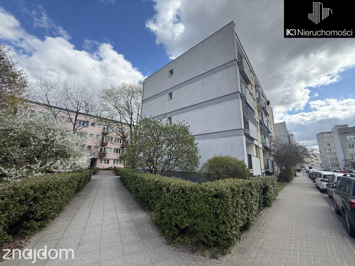 Kawalerka z oddzielną kuchnią od zaraz - zdjęcie 8