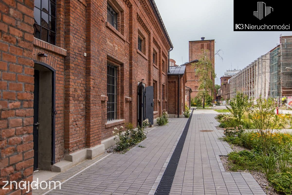 Prestiżowe, Fuzja, w samym centrum, 2 balkony - zdjęcie 17