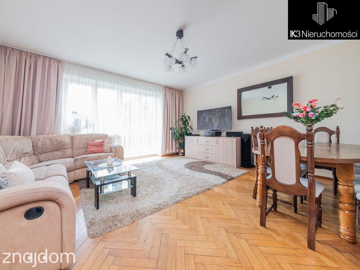 Ciche 3 pokoje, kamienica, balkon, Śródmieście