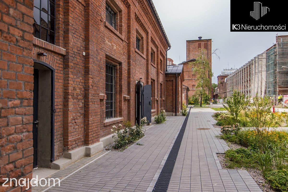 Prestiżowe, Fuzja, w samym centrum, 2 balkony - zdjęcie 17