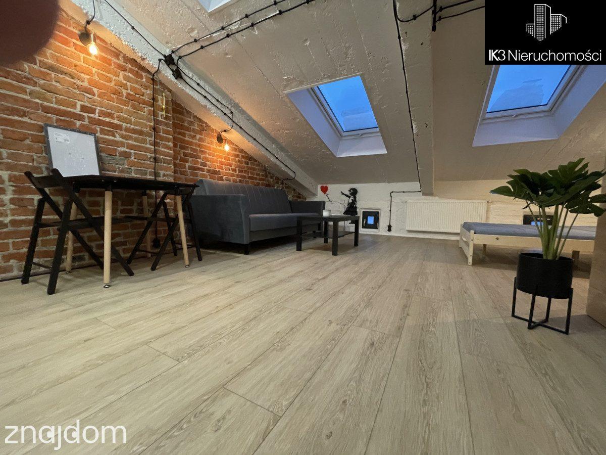 Klimatyczne studio w dobrej lokalizacji / Wola - zdjęcie 2
