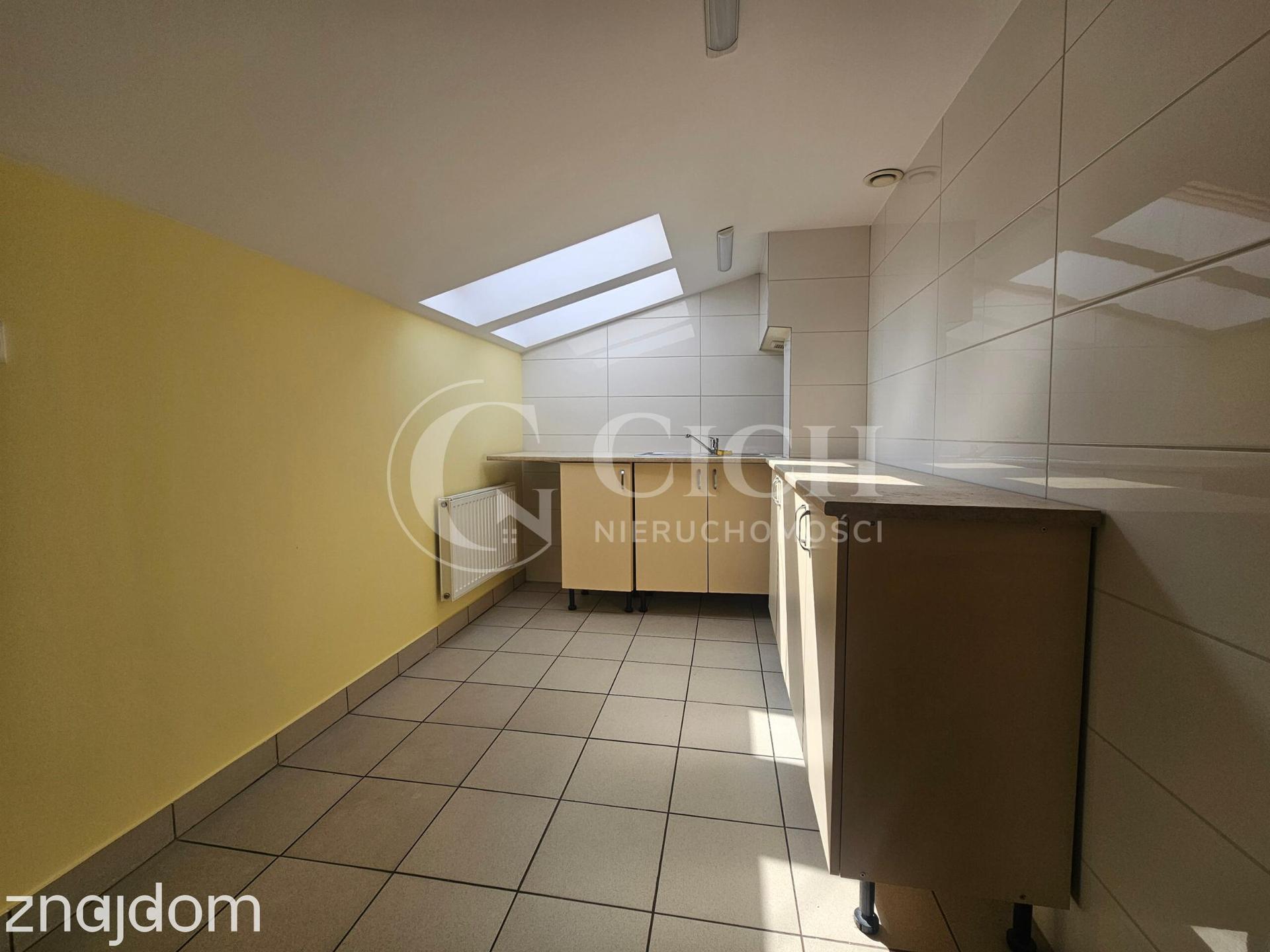 Duży lokal biurowy -119,5 m2 - zdjęcie 12