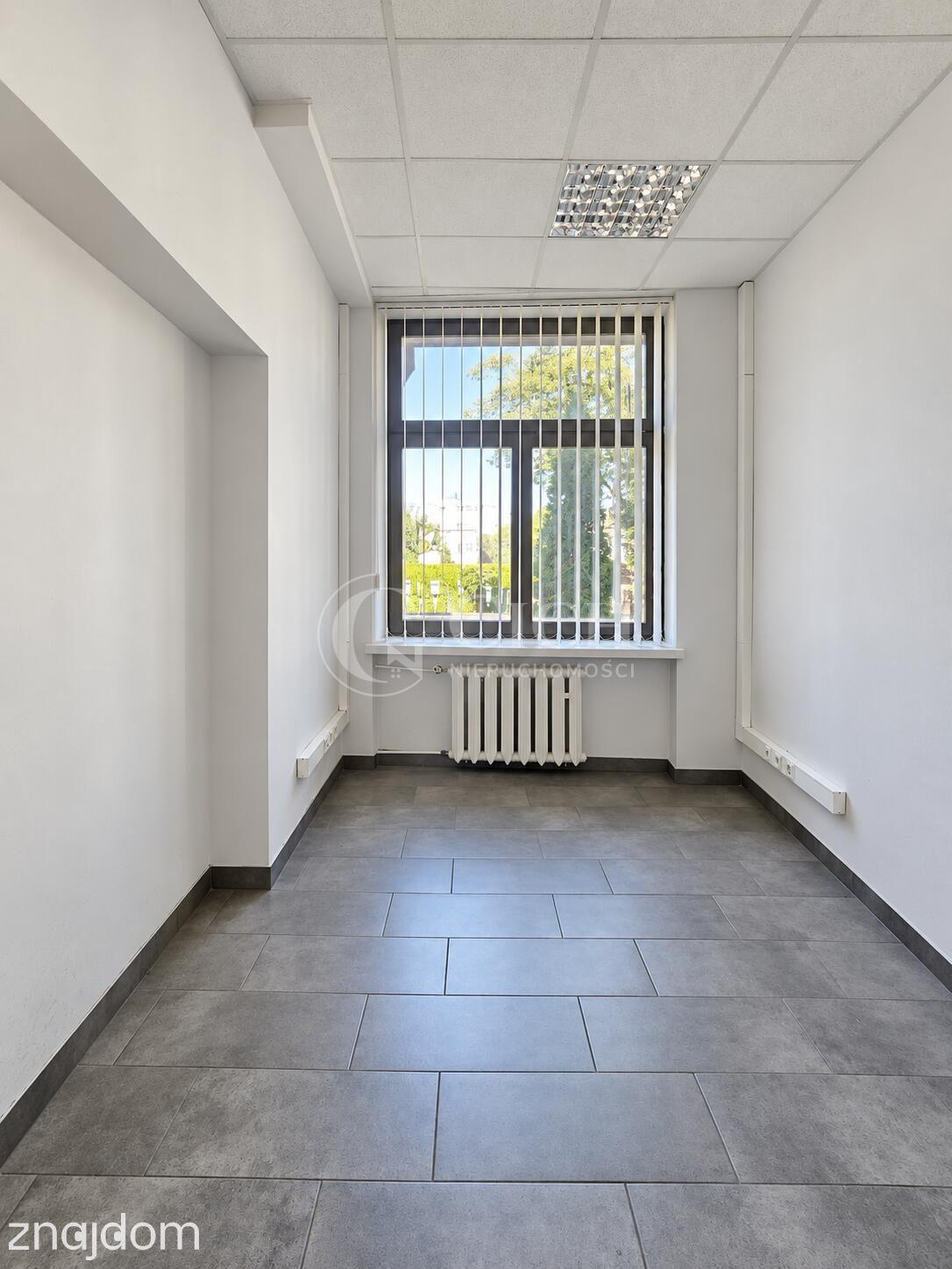 Lokal biurowy 9,99 m² w Tarnowa – idealny pod działalność jednoosobową