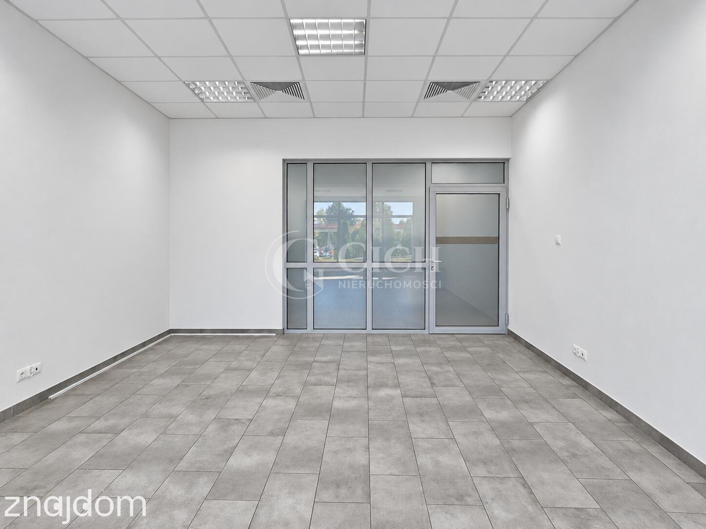 Lokal biurowy z przeszkleniami 38,6 m² | centrum Tarnowa | parter - zdjęcie 7