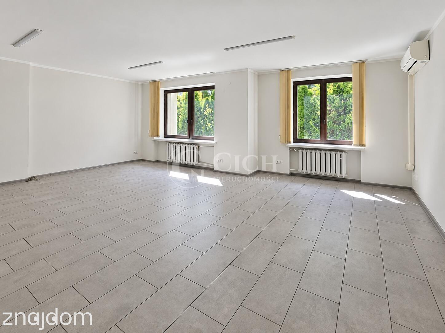 Lokal biurowy z przeszkleniami 38,6 m² | centrum Tarnowa | parter