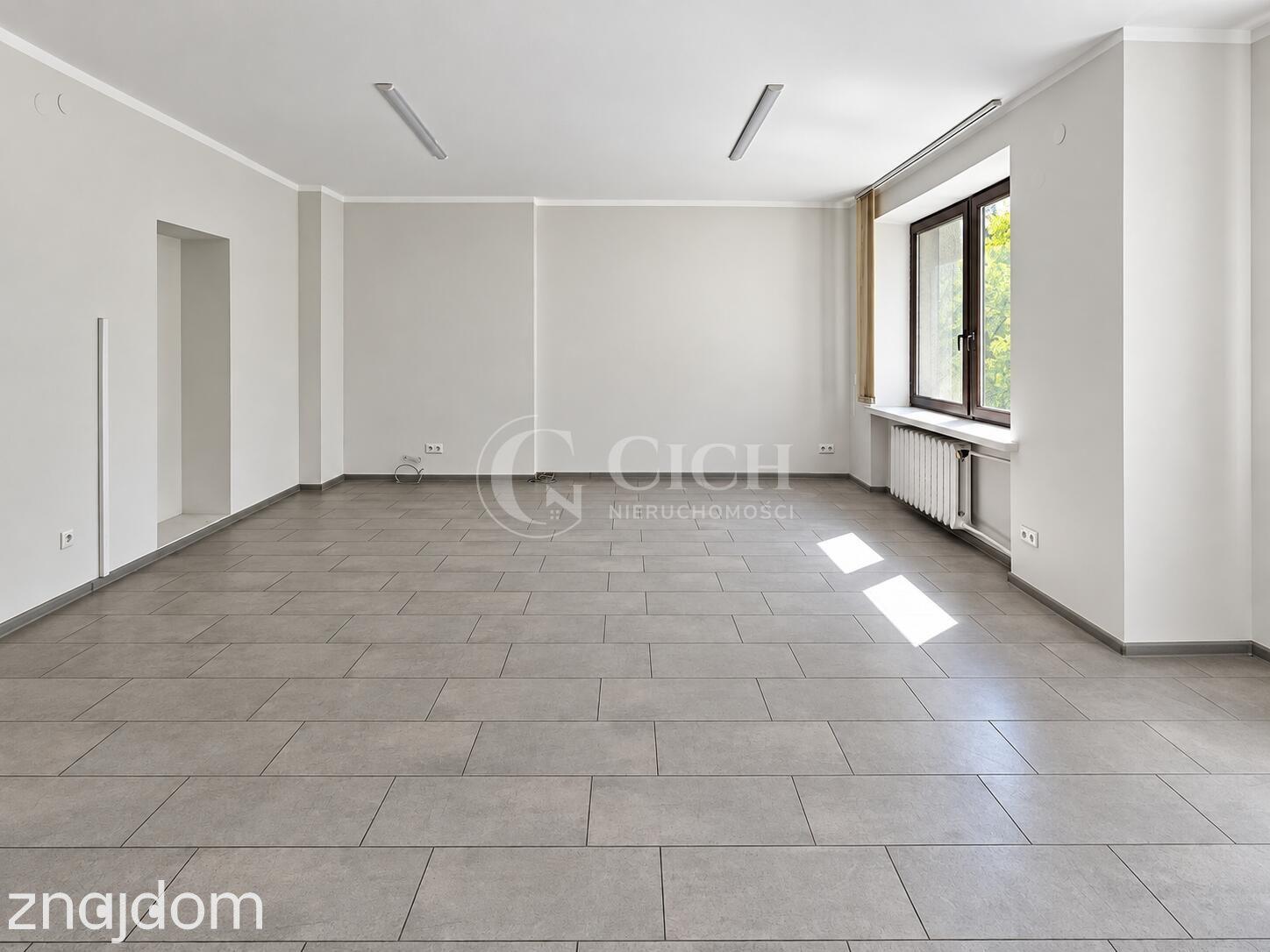 Lokal biurowy z przeszkleniami 38,6 m² | centrum Tarnowa | parter - zdjęcie 4
