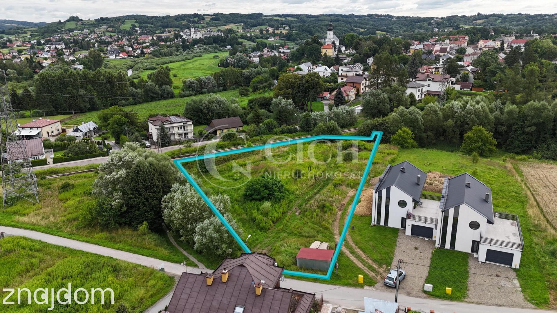 Tuchów – działka inwestycyjna z pozwoleniem na | bliźniaka 2 × 164 m² - zdjęcie 2