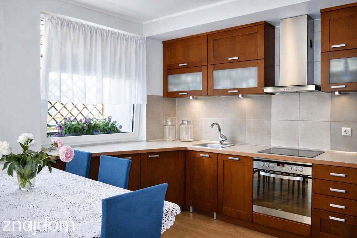 ul. Komandorska Gdynia 86,95 m² + 2 miejsca w hali