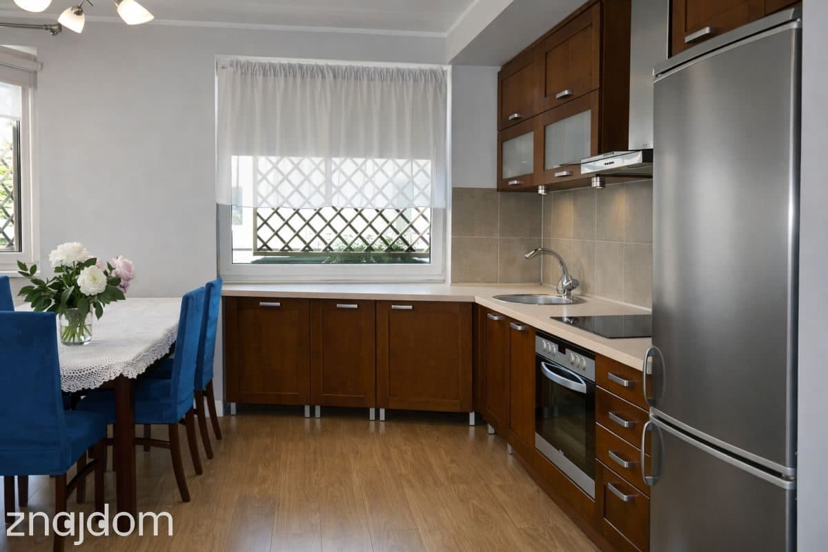 ul. Komandorska Gdynia 86,95 m² + 2 miejsca w hali - zdjęcie 2