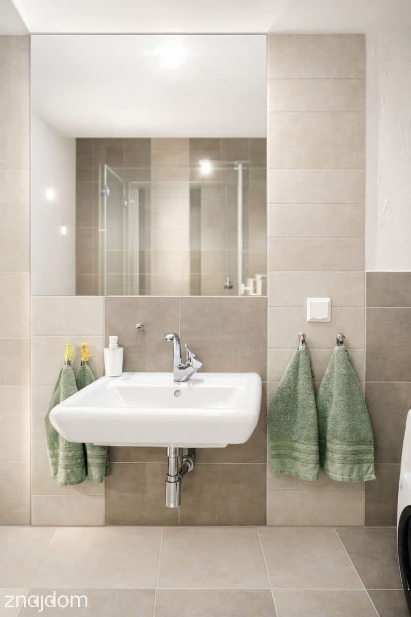 ul. Komandorska Gdynia 86,95 m² + 2 miejsca w hali - zdjęcie 10