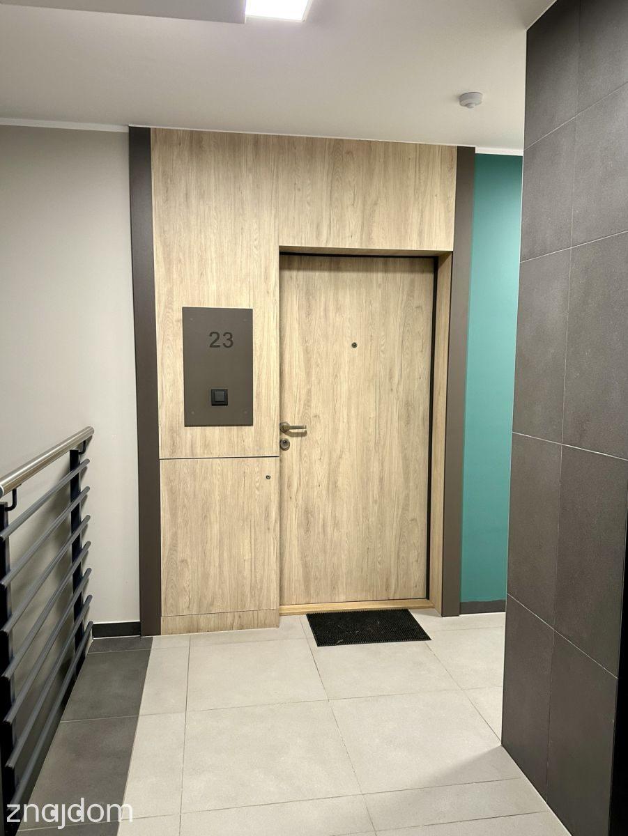 40 m² komfortu | balkon i garaż - zdjęcie 15