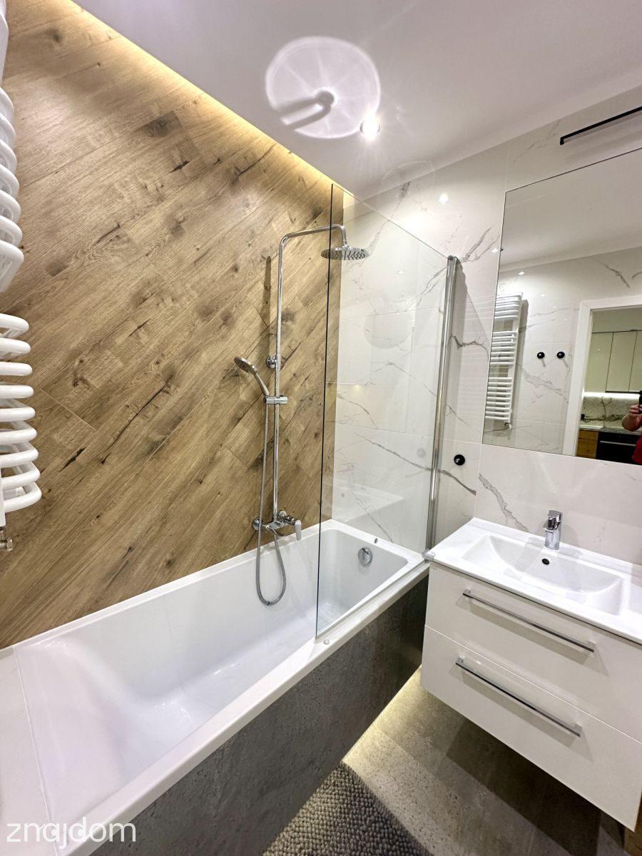 40 m² komfortu | balkon i garaż - zdjęcie 14