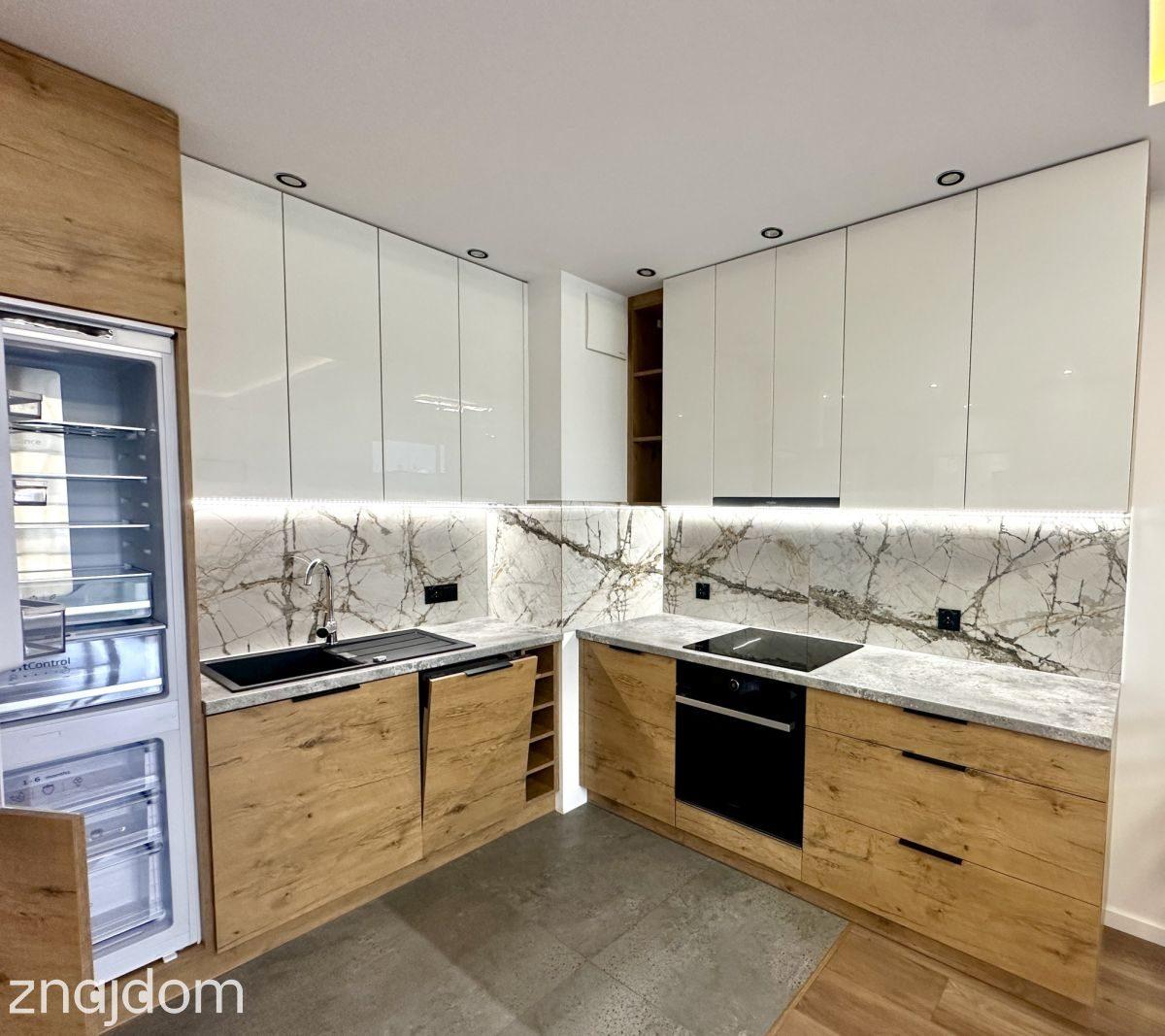 40 m² komfortu | balkon i garaż - zdjęcie 20