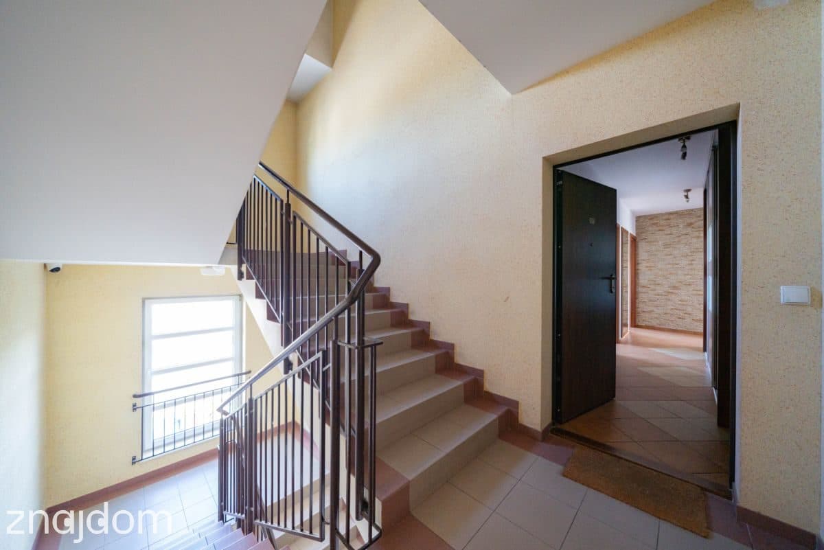 3 pokoje|duży balkon|hala garażowa|piwnica - zdjęcie 17