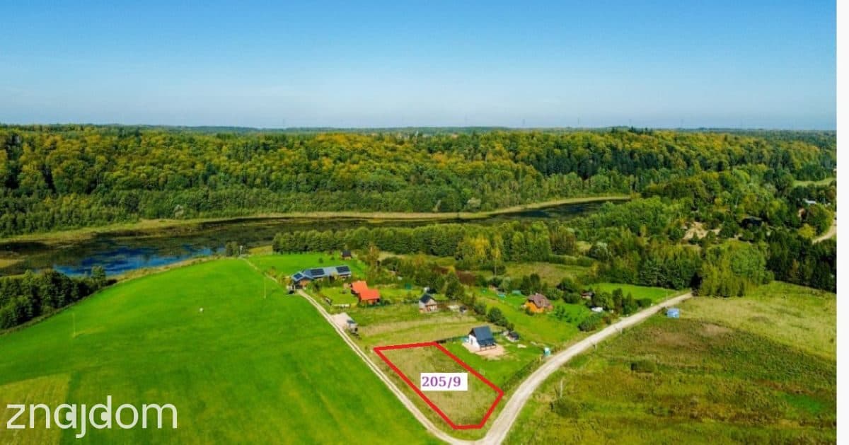 Niesamowite położenie z jeziorem w tle !