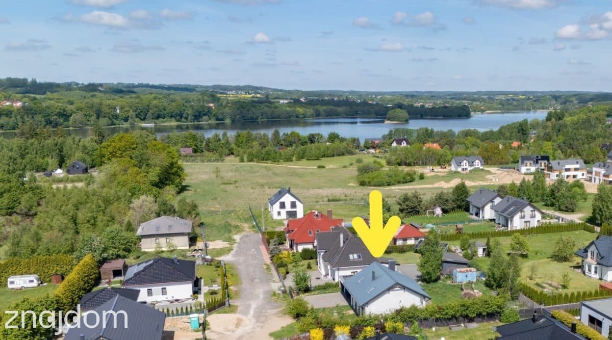 Jedyny bungalow w Tuchomiu! Kominek, duży ogród - zdjęcie 15