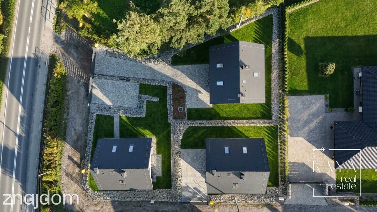 Nowe piękne domy w Sierakowie koło Wieliczki - zdjęcie 3