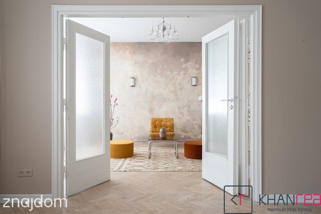 Wyjątkowe 3-pok. mieszkanie w kamienicy, 93 m² - zdjęcie 2