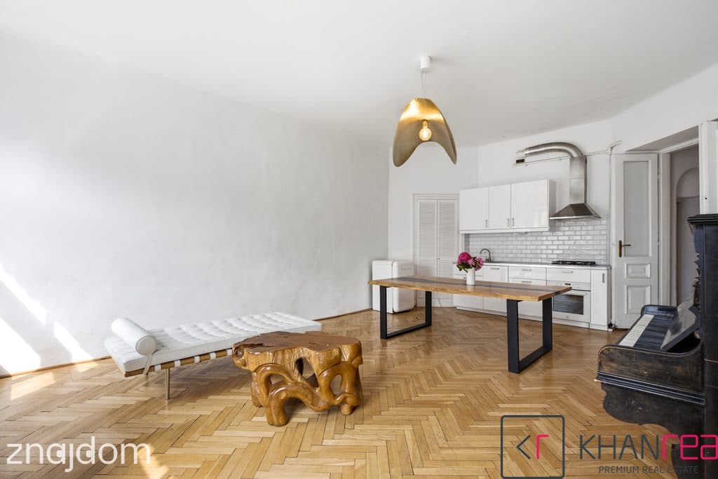 100m2 w kamienicy na Koszykowej - zdjęcie 4