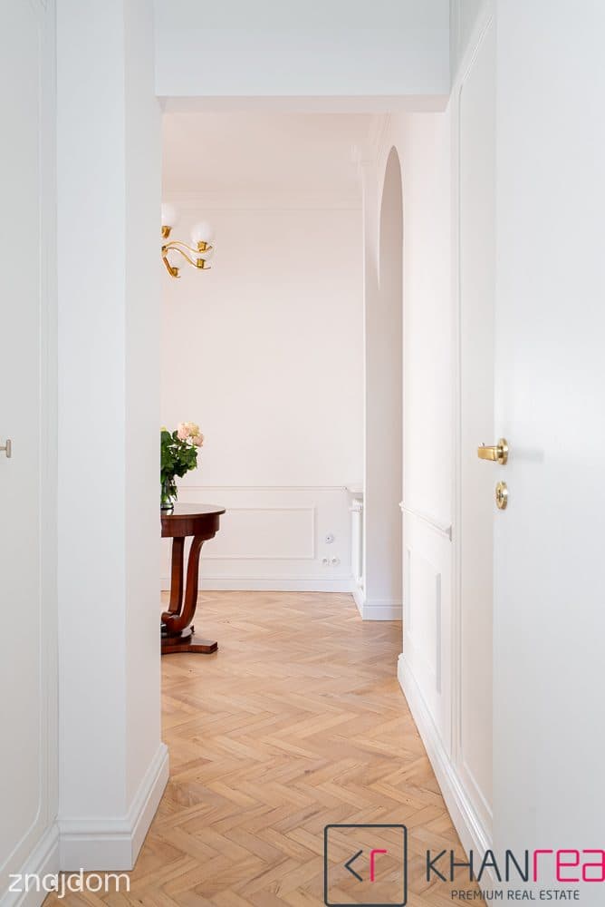 Reprezentacyjny apartament przy parku Łazienkowskim - zdjęcie 13