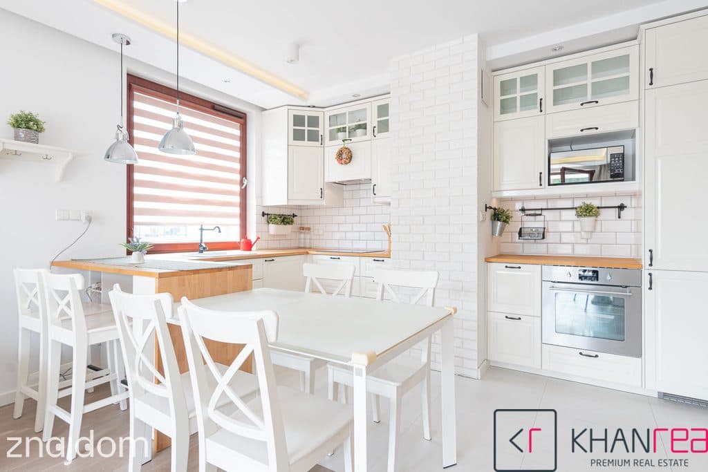 Słoneczne, duży balkon, funkcjonalnie wyposażone ! - zdjęcie 5