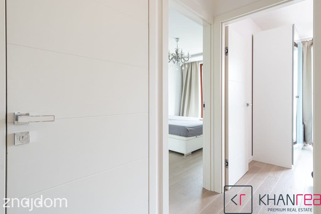 Słoneczne, duży balkon, funkcjonalnie wyposażone ! - zdjęcie 9