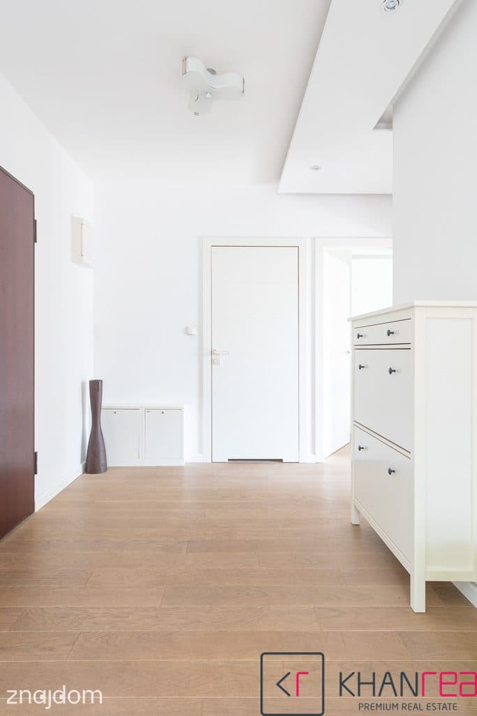 Słoneczne, duży balkon, funkcjonalnie wyposażone ! - zdjęcie 10