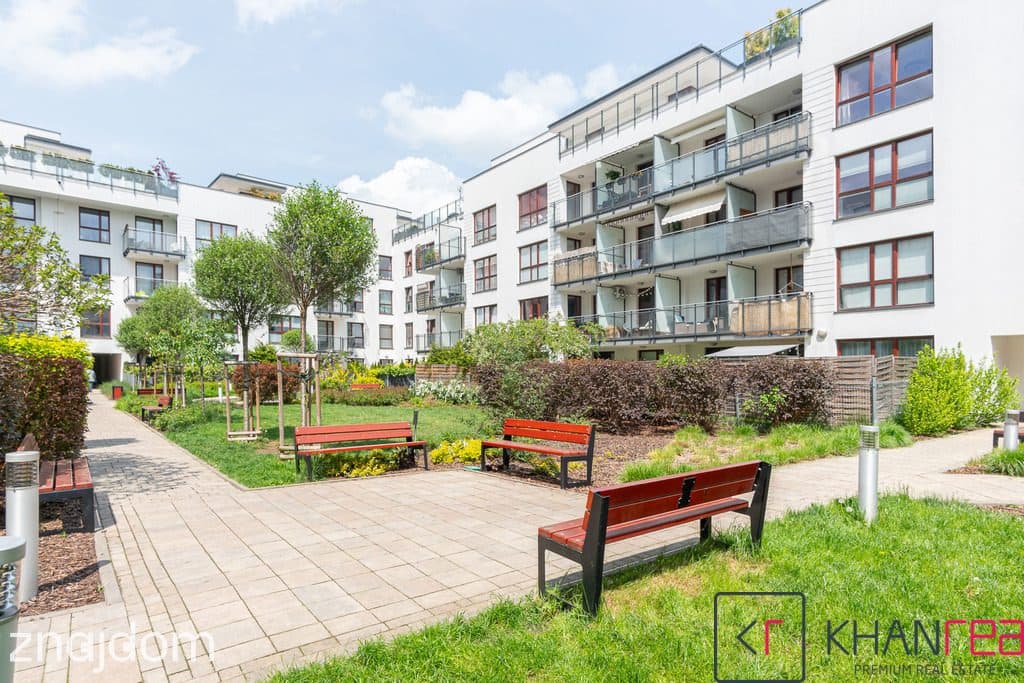 Słoneczne, duży balkon, funkcjonalnie wyposażone ! - zdjęcie 14