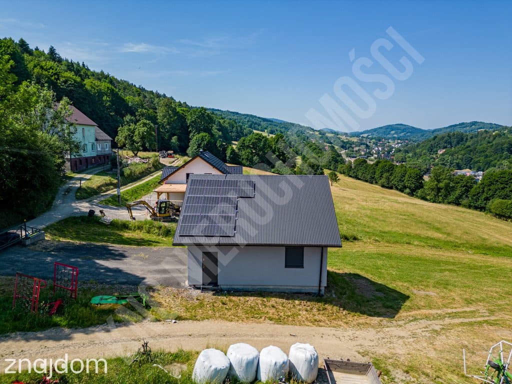 Magazyn z potencjałem rozbudowy na działce 1 900 m - zdjęcie 5