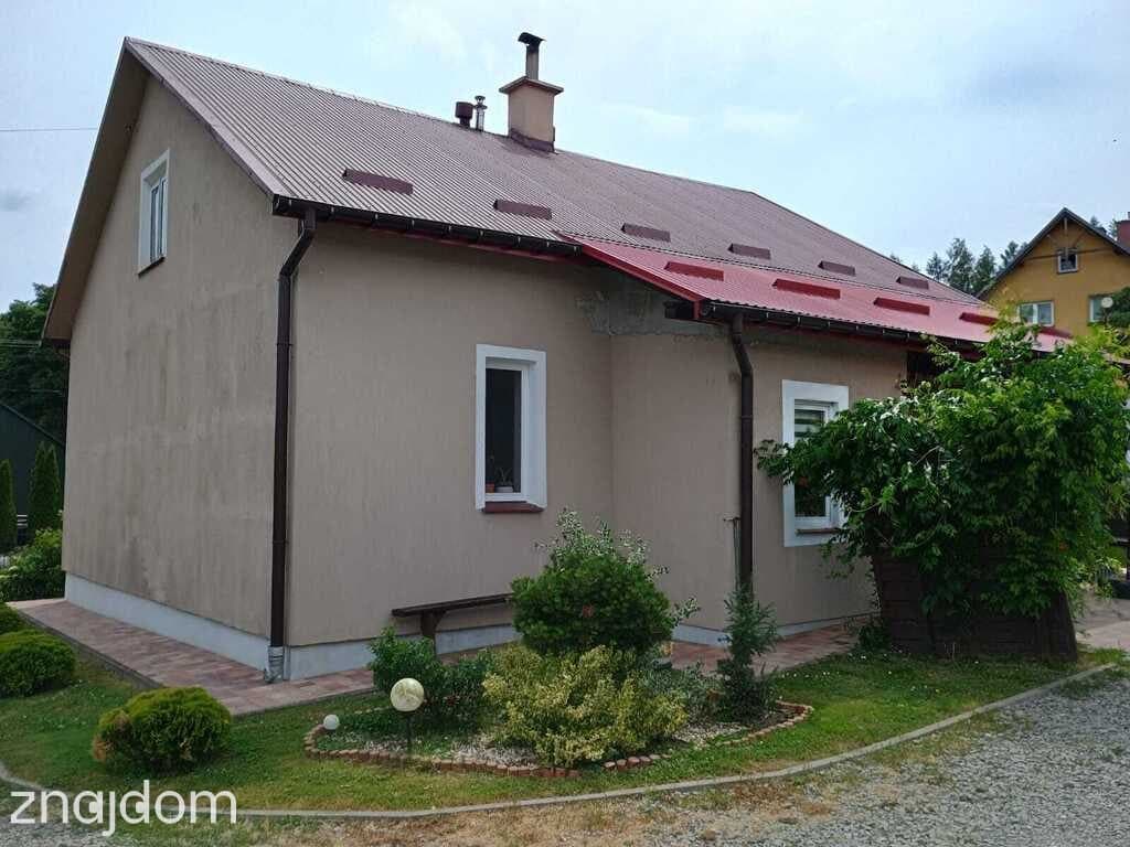Dom do zamieszkania w gminie Dubiecko - zdjęcie 2