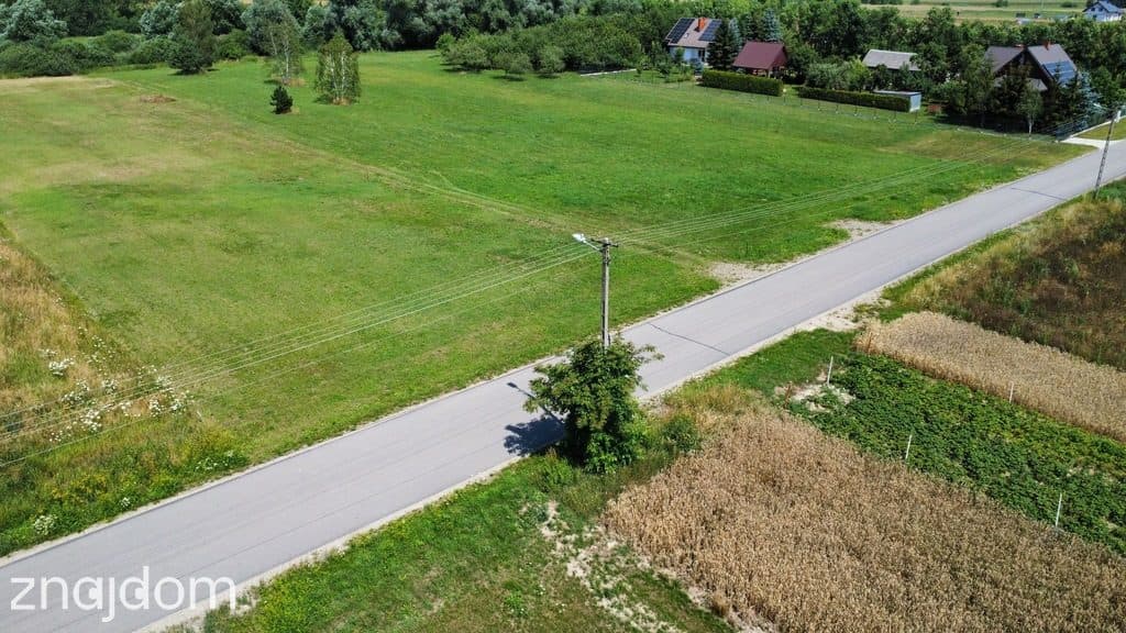 Działka budowlana 851 m2  Gołąb gm. Puławy. - zdjęcie 4