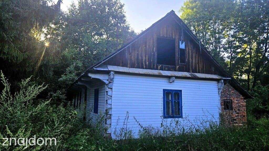 Dom drewniany- Bratucice, gm. Rzezawa- MAŁOPOLSKA