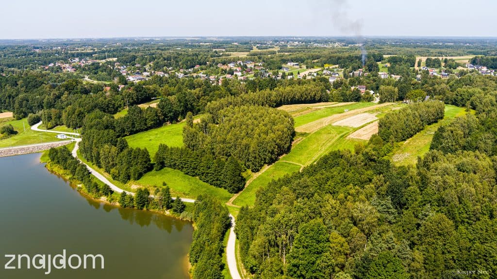 Działka nad zalewem- Skrzyszów- Małopolska - zdjęcie 8