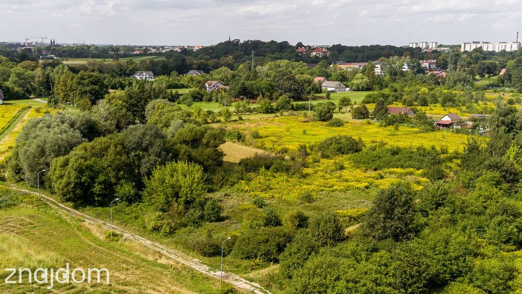 Działka budowlana ~14 arów z bezterminową WZ - zdjęcie 7